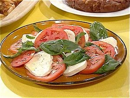 Rachel Ray Caprese Salad from Starling Fitness