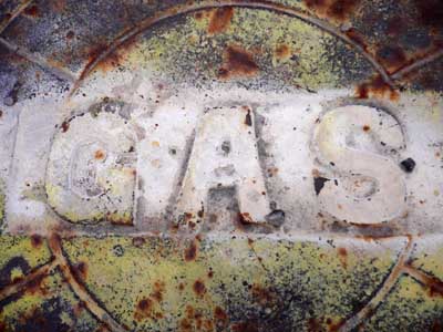 Gas by Laura Moncur 11-08-05